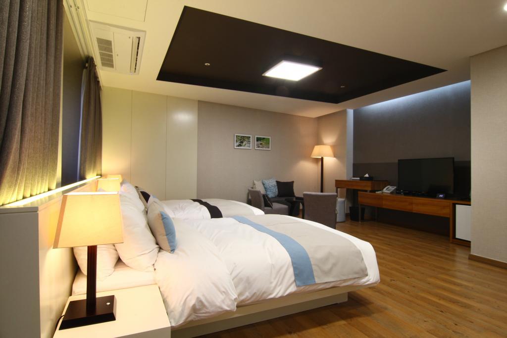 Kt&G Sangsangmadang Chuncheon Stay Exterior photo